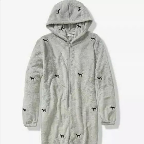 Sold Out 2019 Victoria’s Secret Pink Dog onesie! - Picture 3 of 3